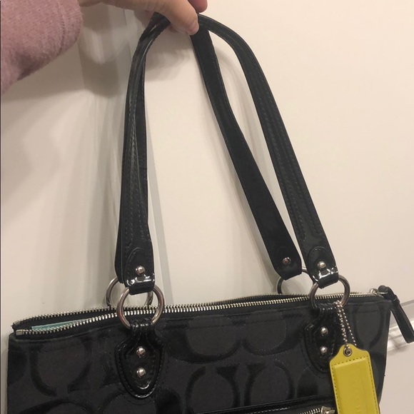 Coach purse - Picture 2 of 6